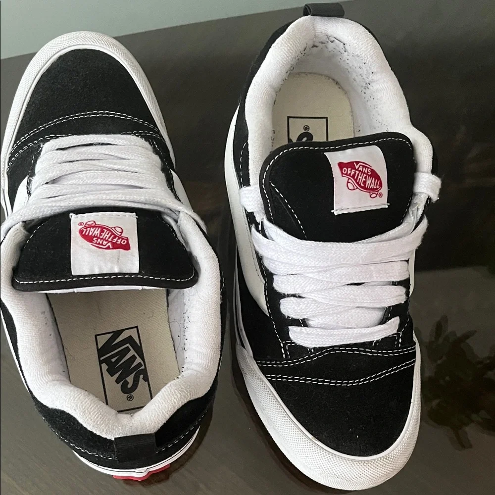 Vans Knu-Skool Black True White Sneakers VN0009QC6BT1 - Picture 9 of 10